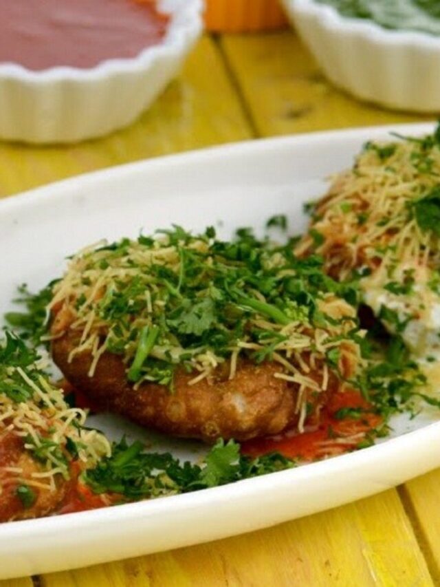 Khasta Kachori Recipe In Hindi