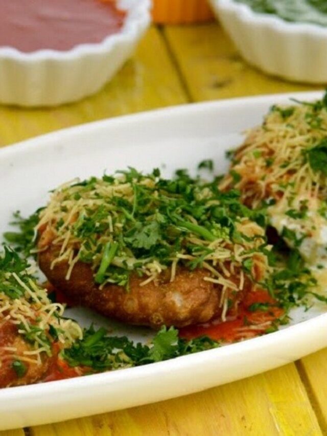 Khasta Kachori Recipe In Hindi